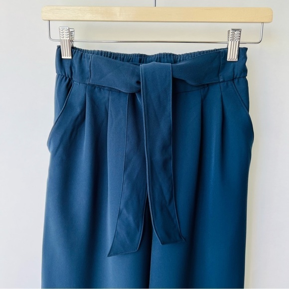 Lululemon Highrise wide legs pants in true navy B128 - Picture 7 of 13